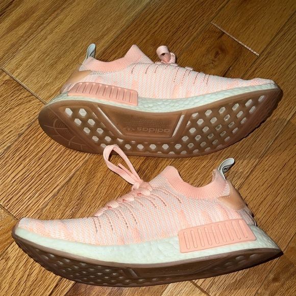 Adidas women’s NMD_R1 STLT Primeknit 'Clear Orange' AQ11 size 7 - Picture 6 of 12